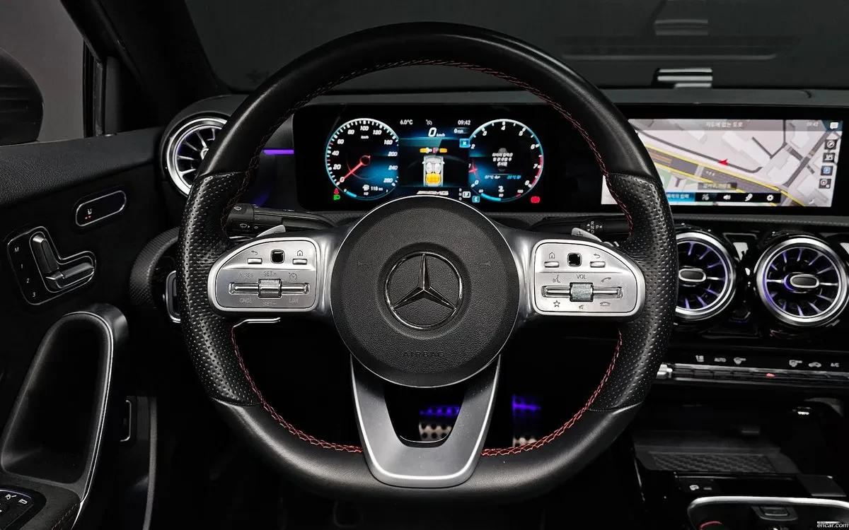 Mercedes-Benz A 35 4MATIC| ������| �������| ����� �� ������  | Mobile.bg � ����������� 12
