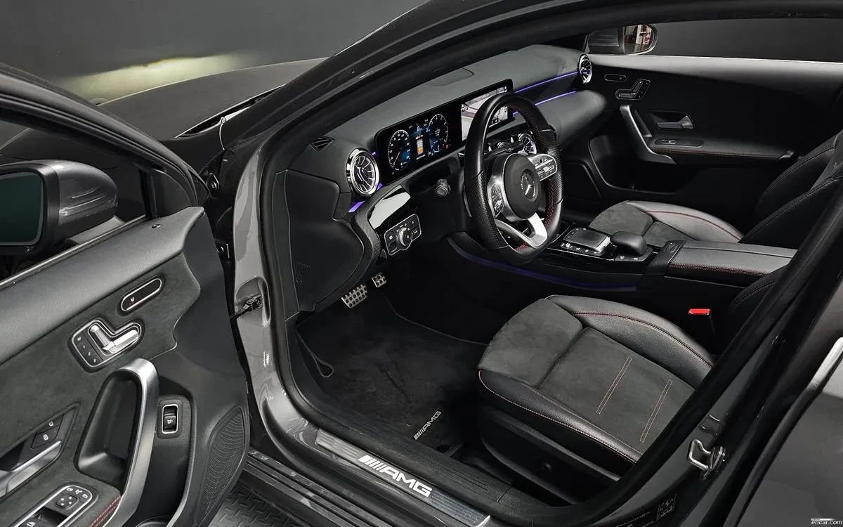 Mercedes-Benz A 35 4MATIC| ������| �������| ����� �� ������  | Mobile.bg � ����������� 10