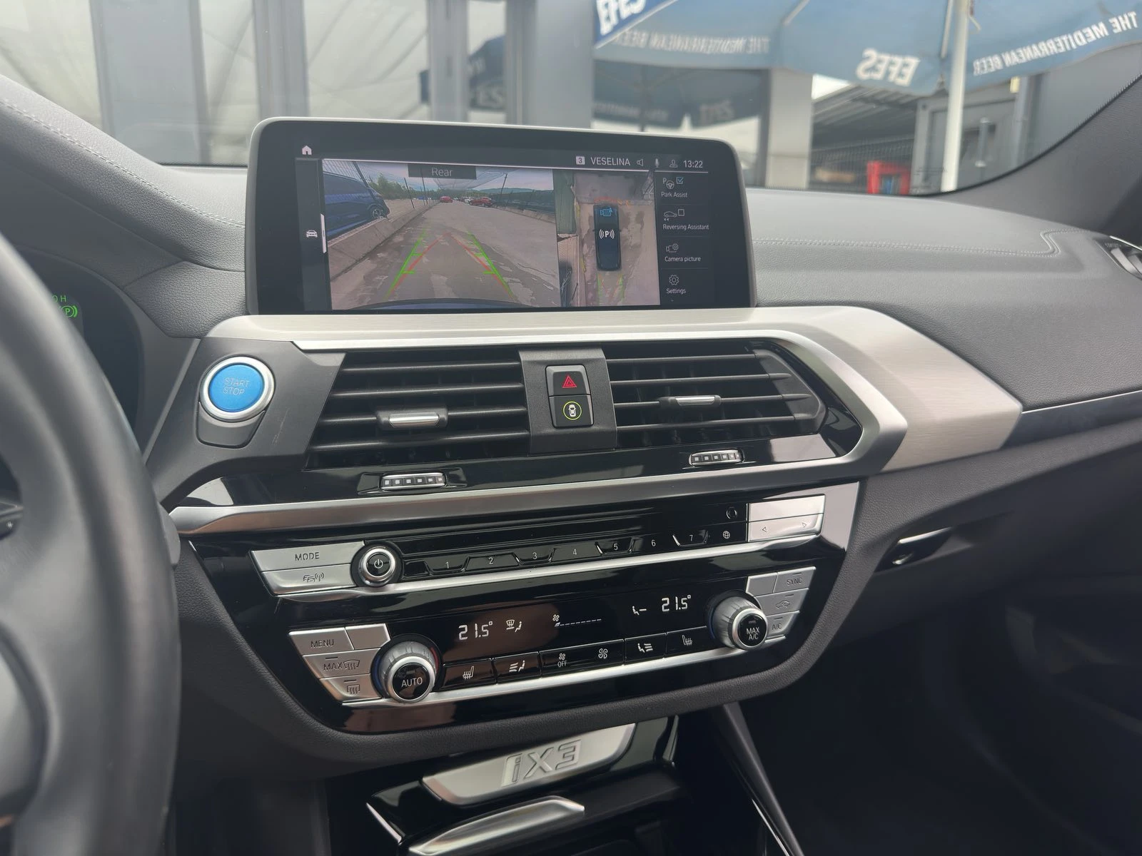 BMW iX3 IMPRESSIVE 80 kWh   286 к.с., снимка 16 - Автомобили и джипове - 54454735