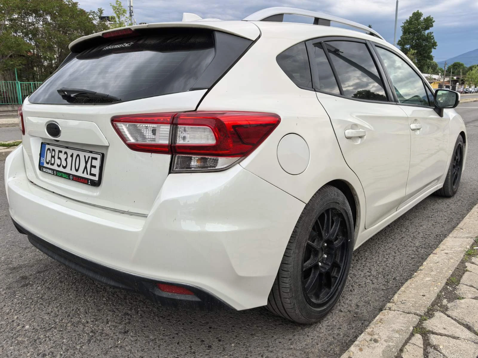 Subaru Impreza 2.0I АВТОМАТИК 4Х4, снимка 4 - Автомобили и джипове - 54609888