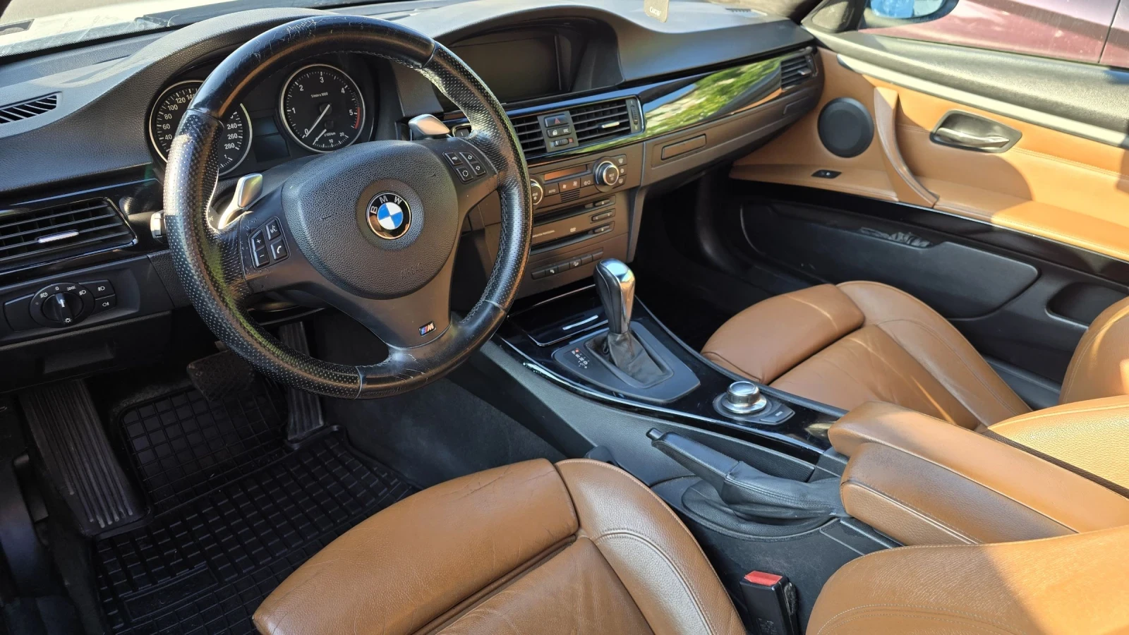BMW 330 Е92, снимка 8 - Автомобили и джипове - 54682635