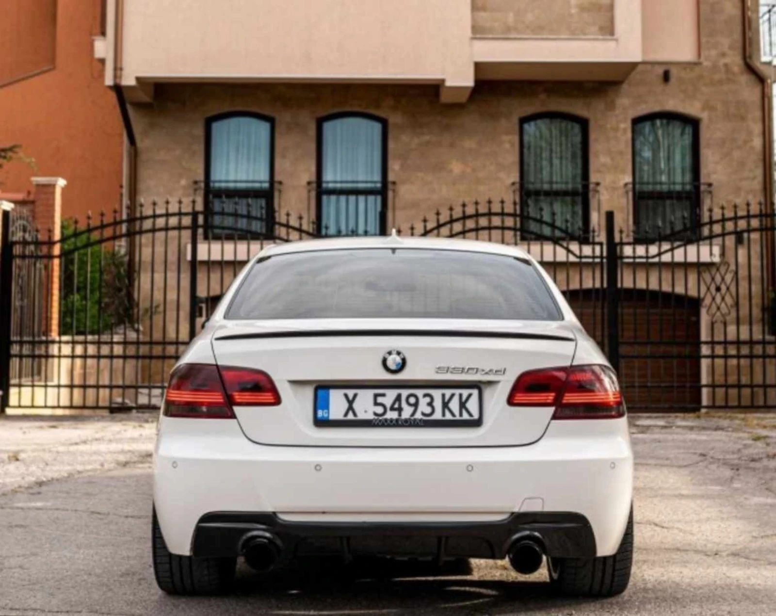 BMW 330 Е92, снимка 2 - Автомобили и джипове - 54682635