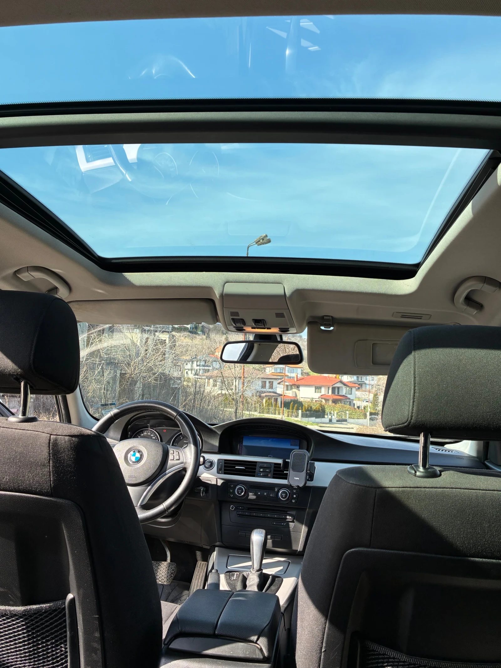 BMW 330 LCI ТОП- панорама, снимка 3 - Автомобили и джипове - 54688400