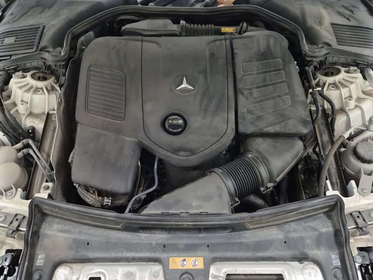 Mercedes-Benz C 300 * ГЛАВНО ПРЕДСТАВИТЕЛСТВО НА MERCEDES* , снимка 17 - Автомобили и джипове - 54763676