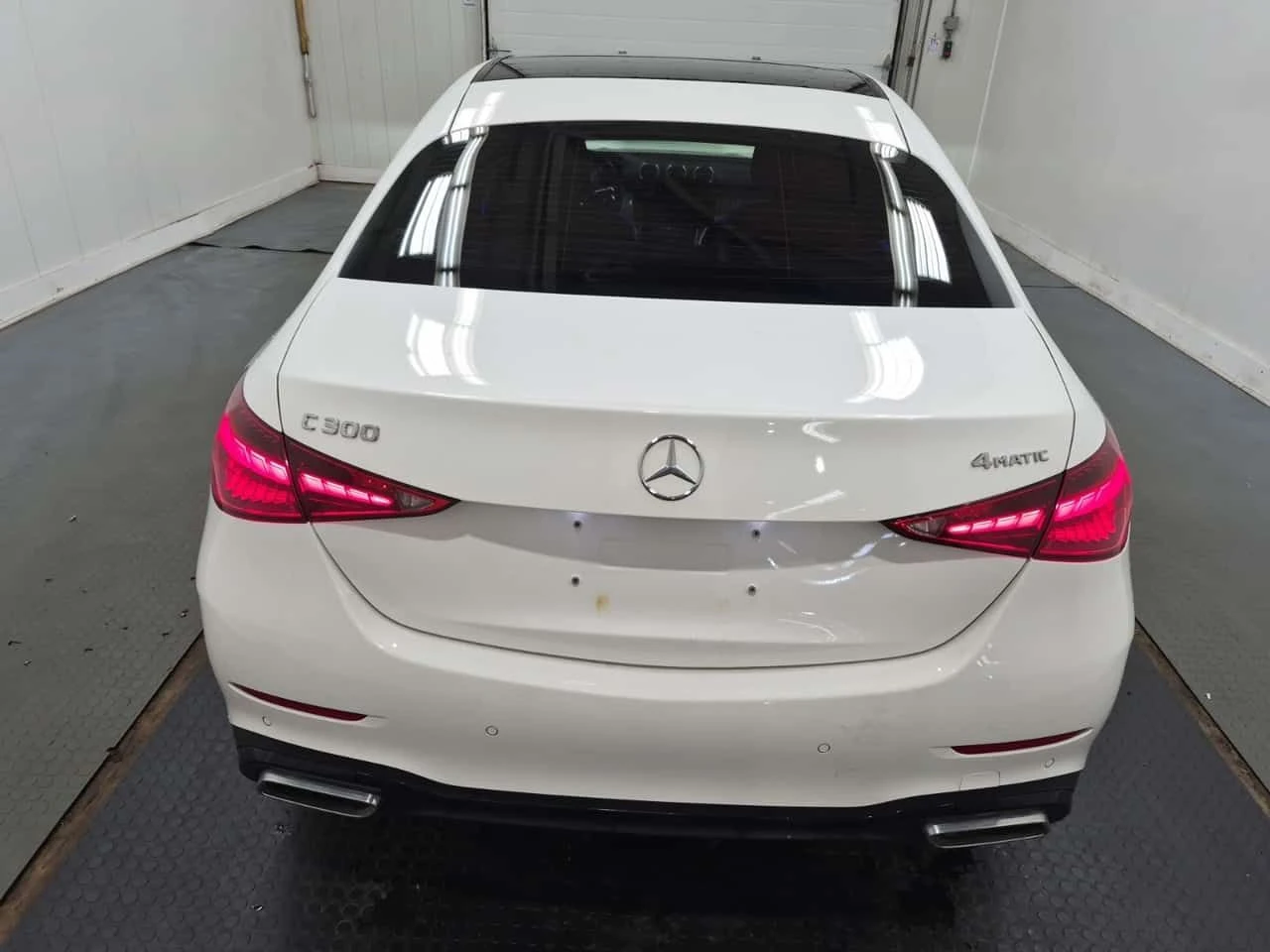 Mercedes-Benz C 300 * ГЛАВНО ПРЕДСТАВИТЕЛСТВО НА MERCEDES* , снимка 5 - Автомобили и джипове - 54763676
