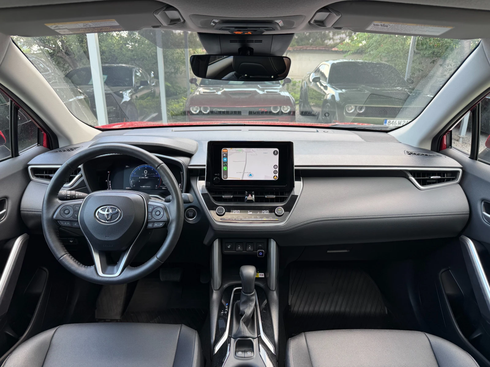 Toyota Corolla Cross XLE , снимка 14 - Автомобили и джипове - 54885704
