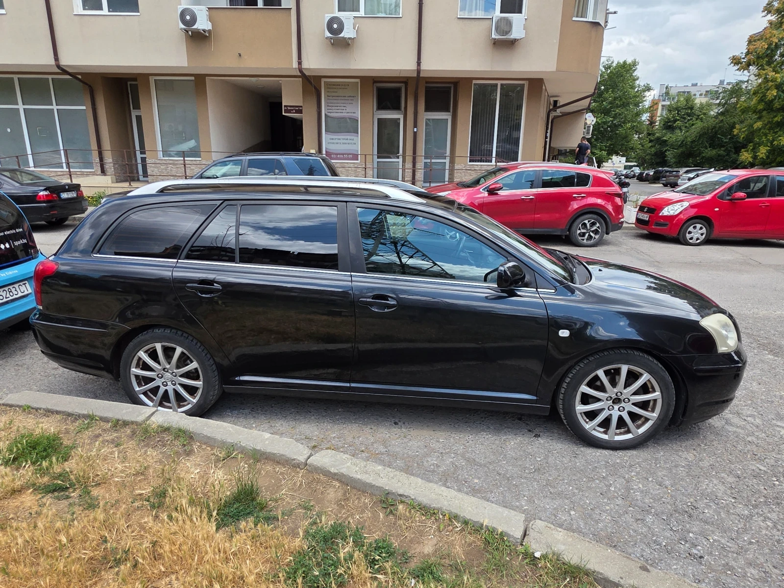 Toyota Avensis, снимка 9 - Автомобили и джипове - 55174705