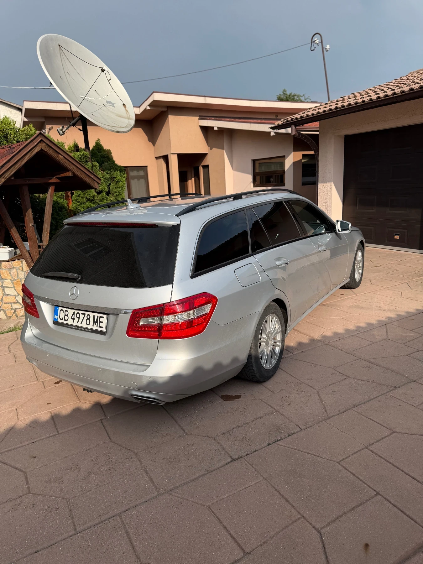Mercedes-Benz E 300 V6, снимка 3 - Автомобили и джипове - 55183773