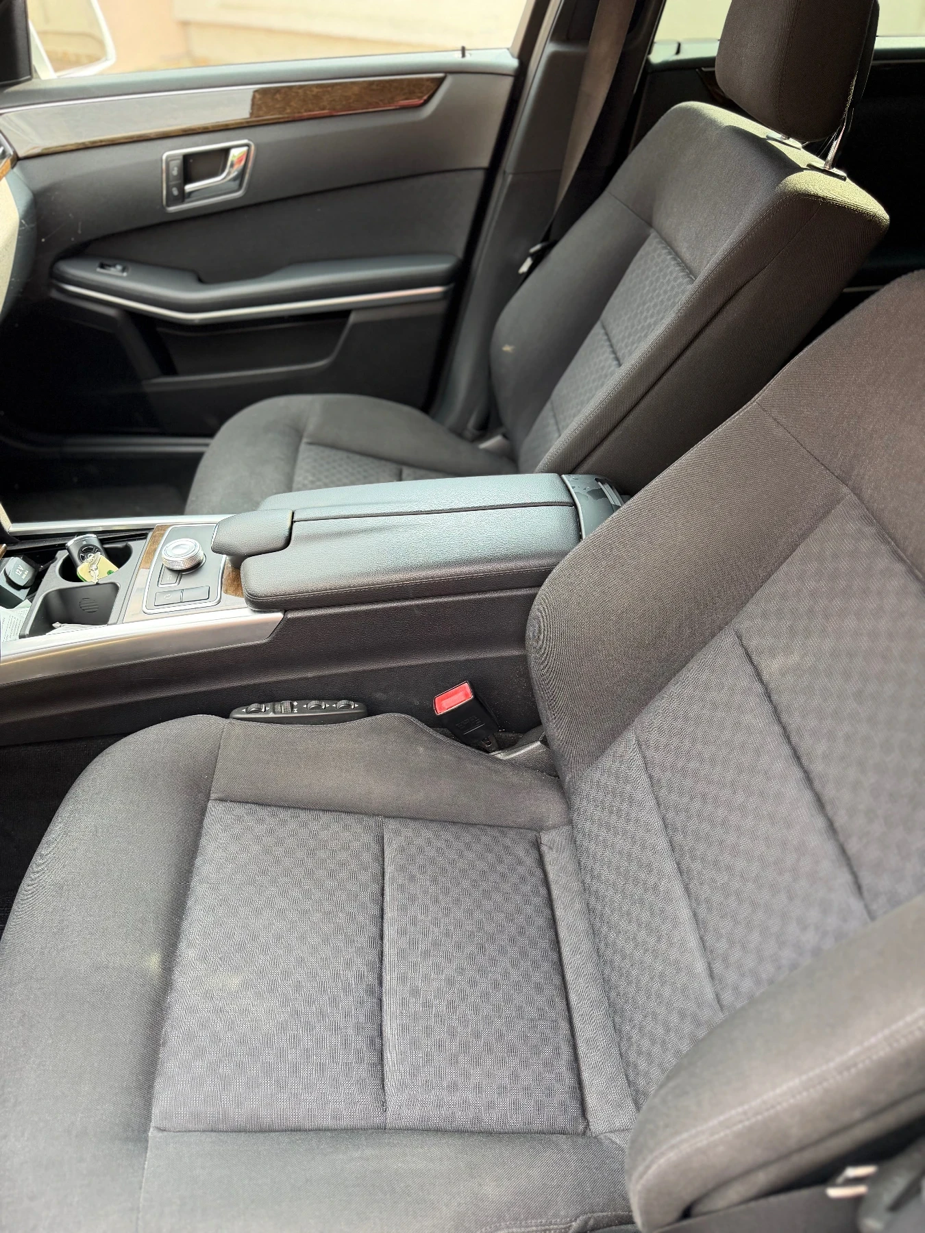 Mercedes-Benz E 300 V6, снимка 7 - Автомобили и джипове - 55183773