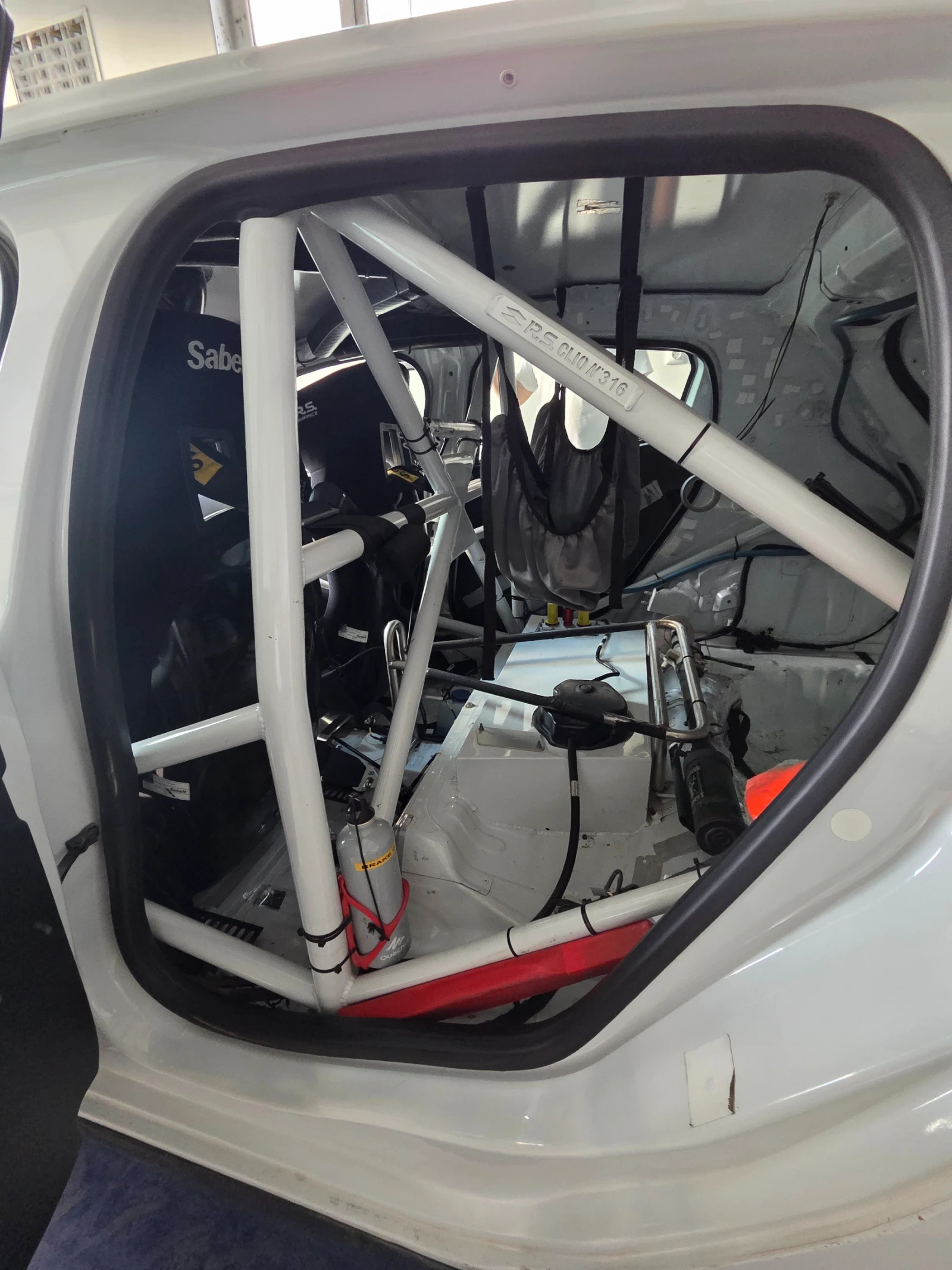 Renault Clio Rally 5, снимка 9 - Автомобили и джипове - 55249749