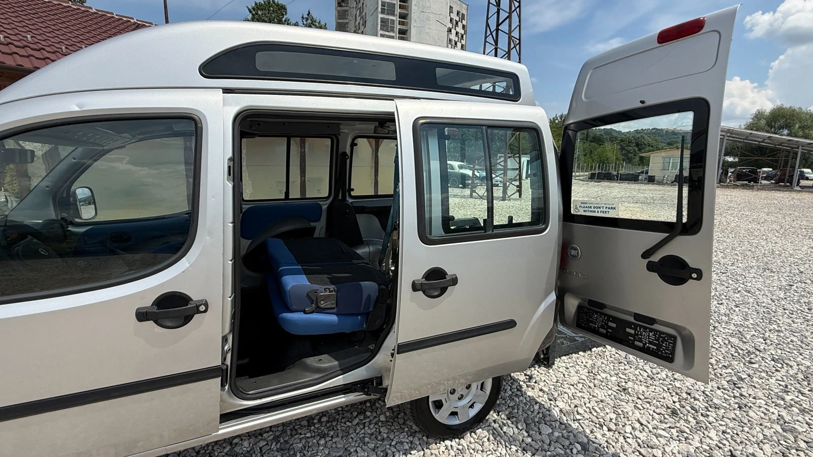Fiat Doblo 1.9JTD-105кс/Специализиран транспорт/ВНОС ИТАЛИЯ, снимка 16 - Автомобили и джипове - 55311631