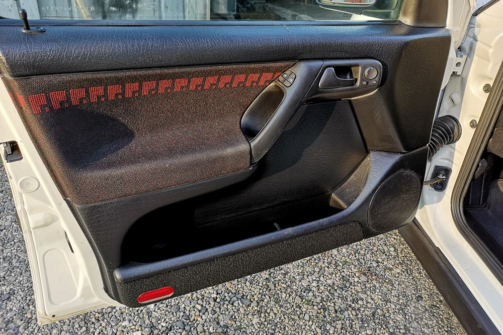 VW Golf GTI 16V, снимка 9 - Автомобили и джипове - 55362770