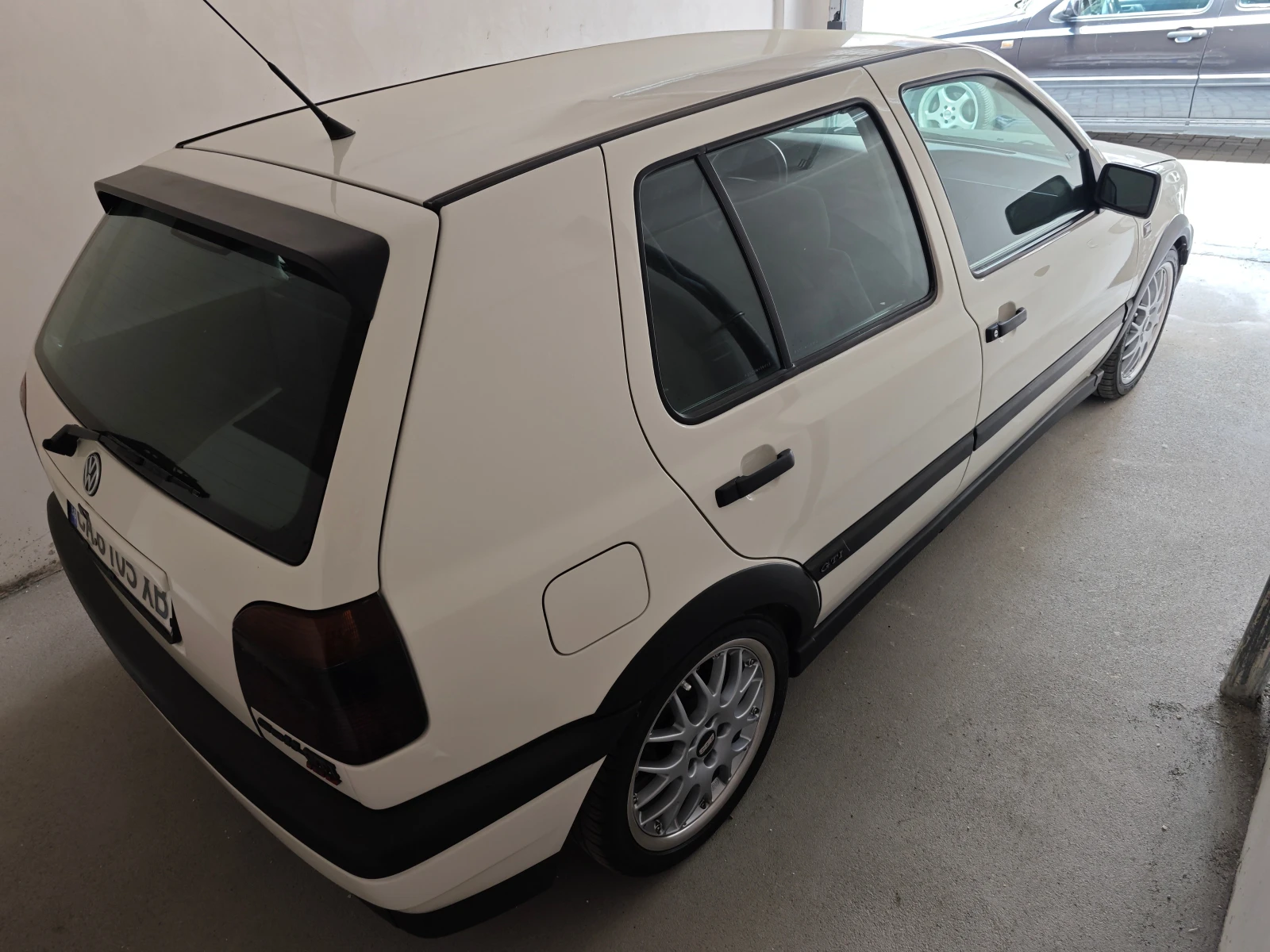 VW Golf GTI 16V, снимка 16 - Автомобили и джипове - 55362770