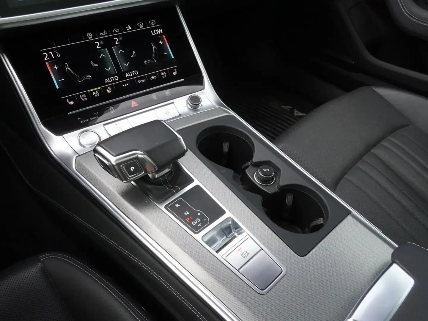 Audi A7 Technik* Без инциденти* 1 собственик* От Ауди, снимка 13 - Автомобили и джипове - 55441295