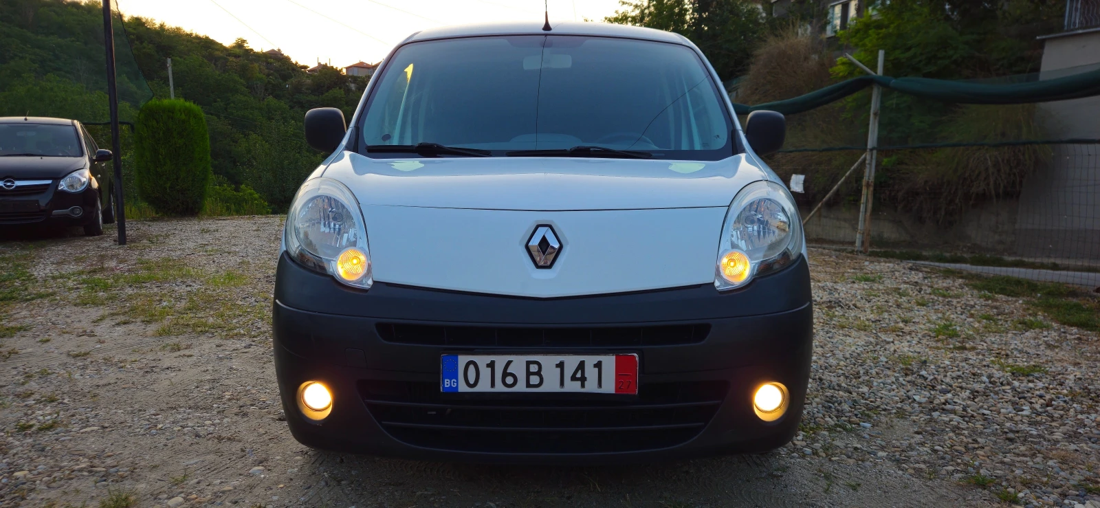 Renault Kangoo 1, 5DCi-110��* 2010�* ��������* ��� ����* �������� | Mobile.bg � ����������� 2