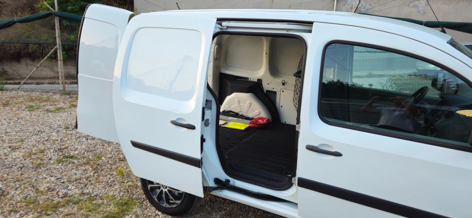 Renault Kangoo 1, 5DCi-110��* 2010�* ��������* ��� ����* �������� | Mobile.bg � ����������� 8