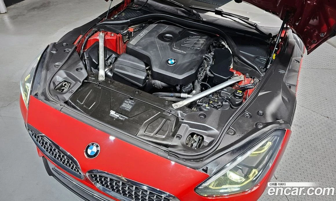 BMW Z4 sDrive20i Sport, снимка 6 - Автомобили и джипове - 55668940