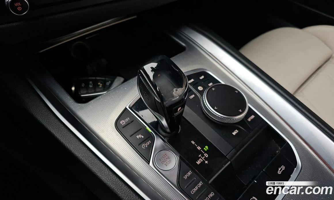 BMW Z4 sDrive20i Sport, снимка 9 - Автомобили и джипове - 55668940