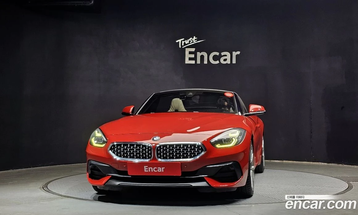 BMW Z4 sDrive20i Sport, снимка 3 - Автомобили и джипове - 55668940