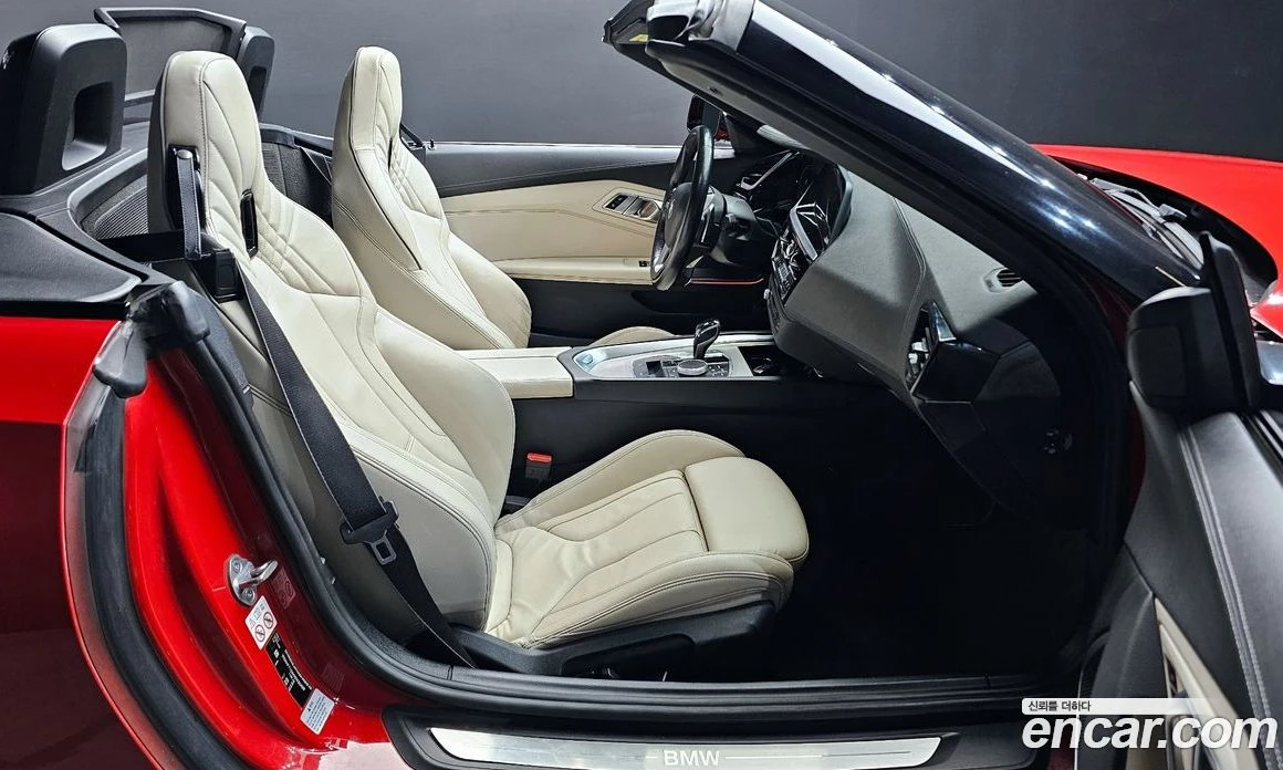 BMW Z4 sDrive20i Sport, снимка 11 - Автомобили и джипове - 55668940