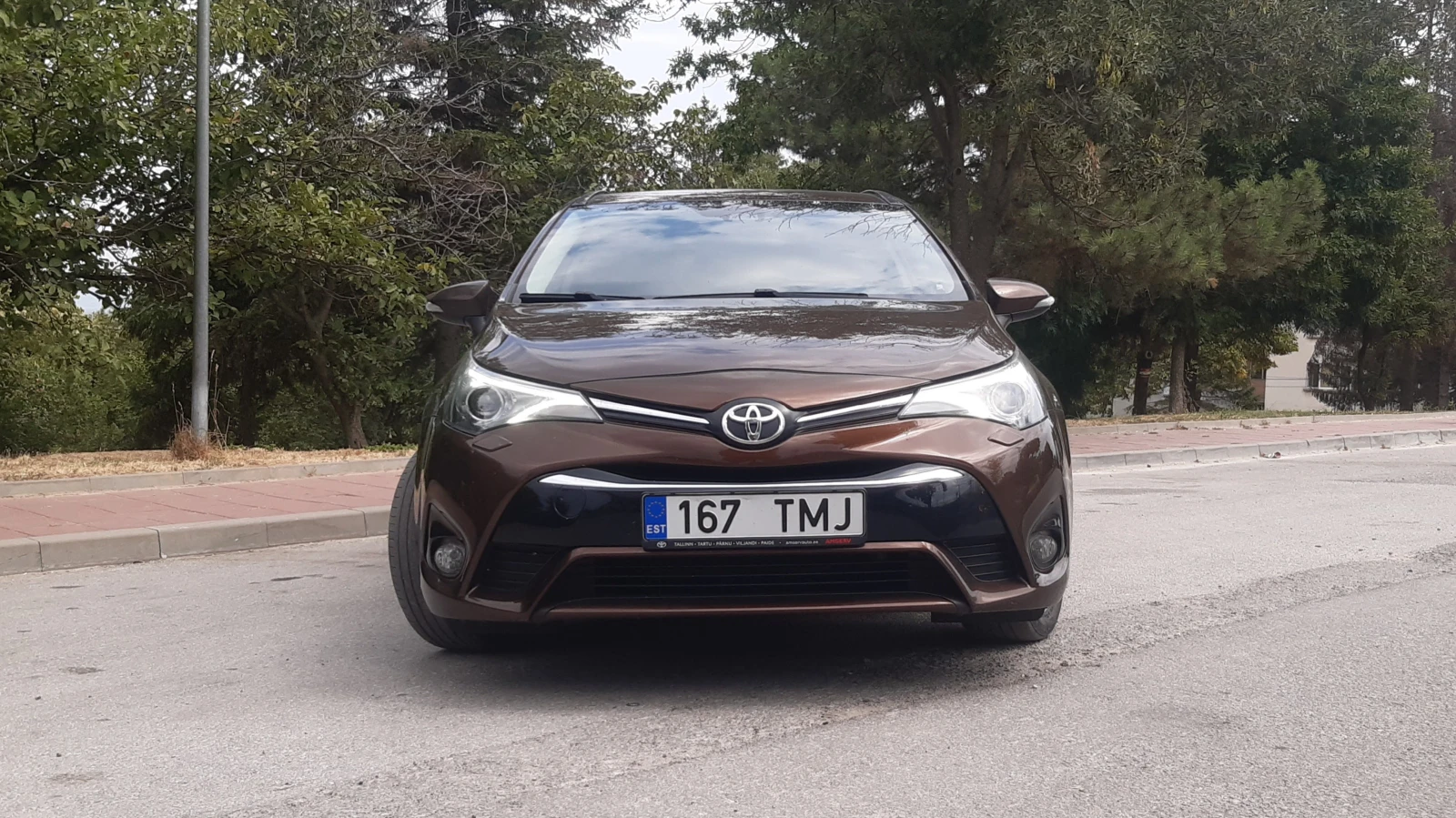 Toyota Avensis 1.8 VVTI , снимка 6 - Автомобили и джипове - 55780290
