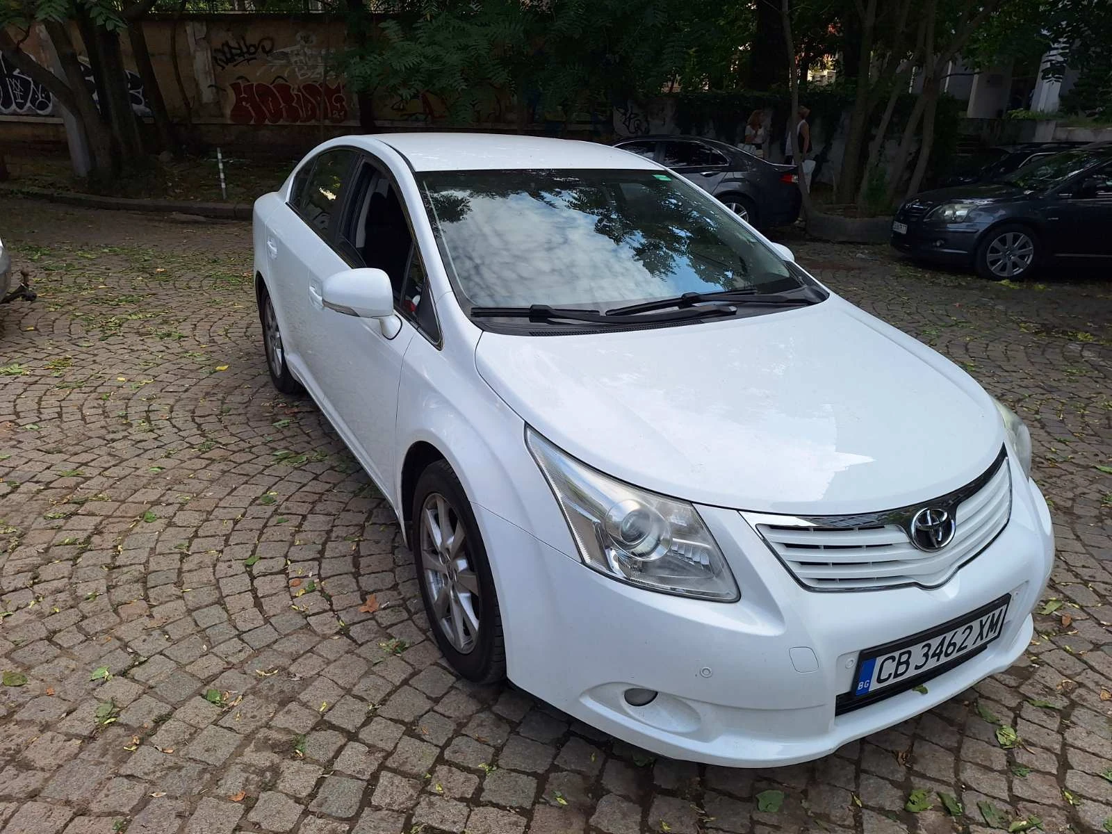 Toyota Avensis 1.8i - 147 kc, снимка 7 - Автомобили и джипове - 55810836