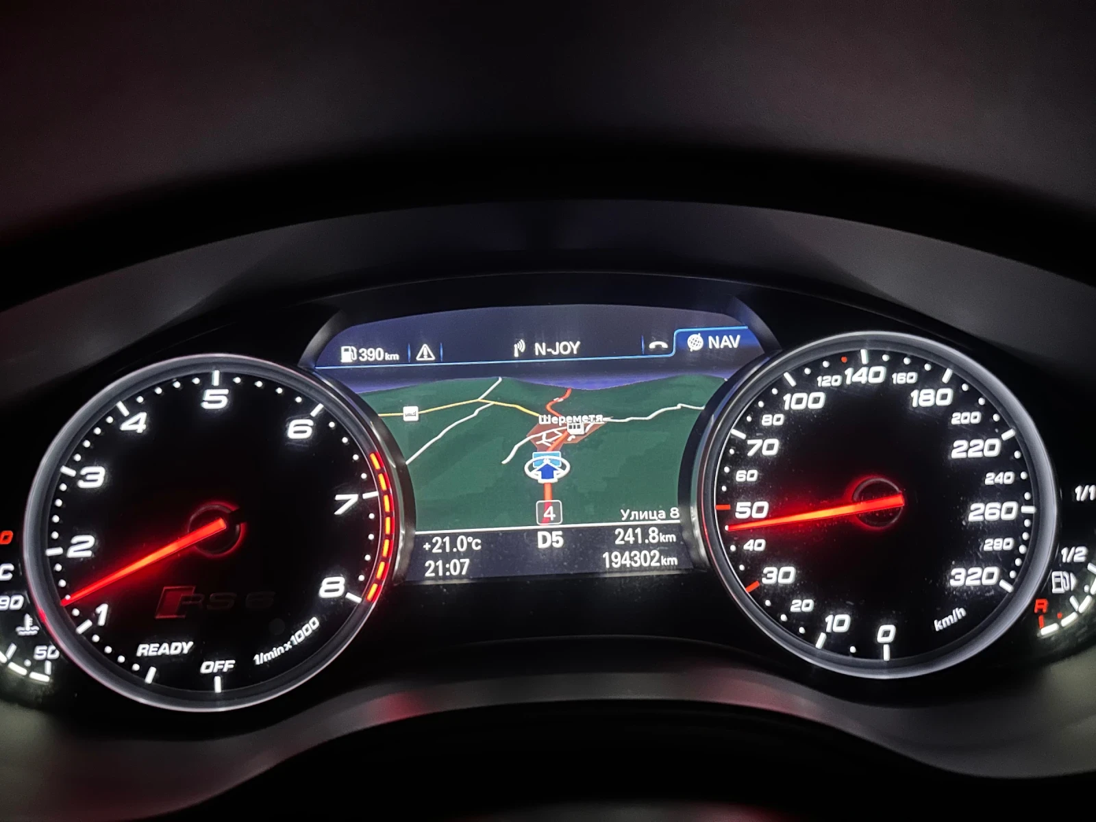 Audi Rs6 Performance 650 кс, снимка 13 - Автомобили и джипове - 56159004