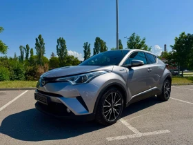 ������ Toyota C-HR