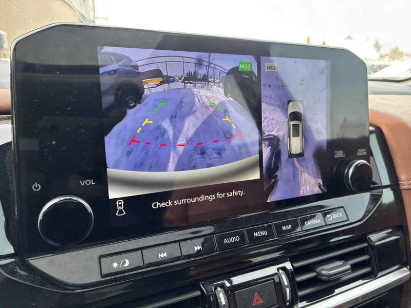 Nissan Pathfinder * Platinum * CARFAX* 360* ПОДГРЕВ* ОБДУХВАНЕ, снимка 14 - Автомобили и джипове - 53261156