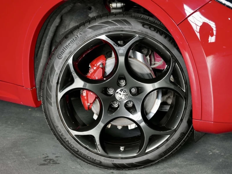 Alfa Romeo Stelvio * Ti LUSSO VELOCE ESTREMA * CARFAX * ЦЕНА ДО БГ, снимка 5 - Автомобили и джипове - 53343695