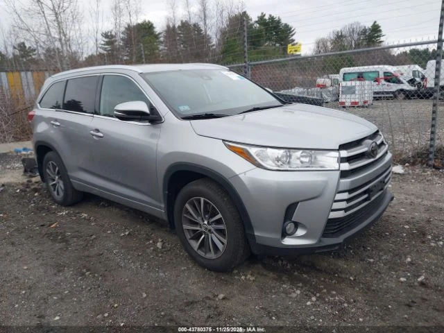 Toyota Highlander XLE - изображение 3