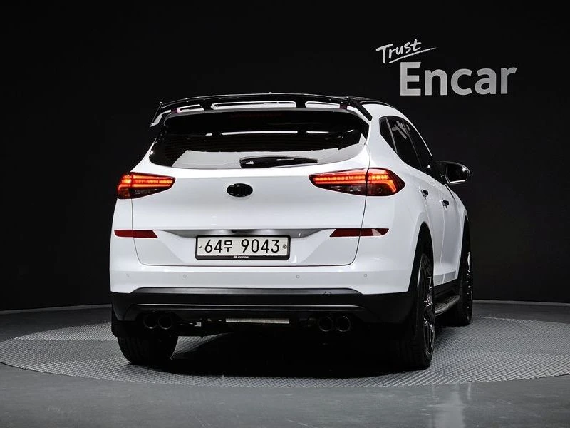 Hyundai Tucson Gasoline 1.6 turbo 2WD| 174к.с., снимка 4 - Автомобили и джипове - 56125747