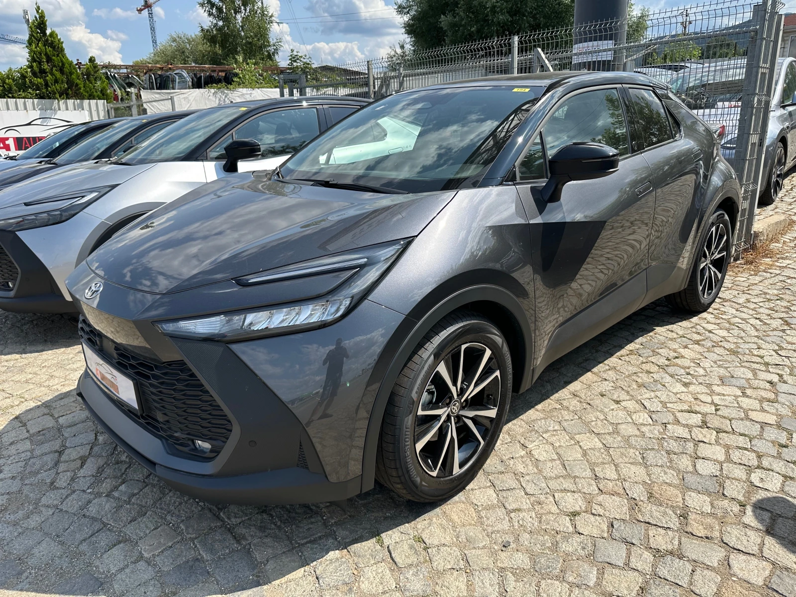 Toyota C-HR 1.8/Hibrid/140.ps - изображение 5