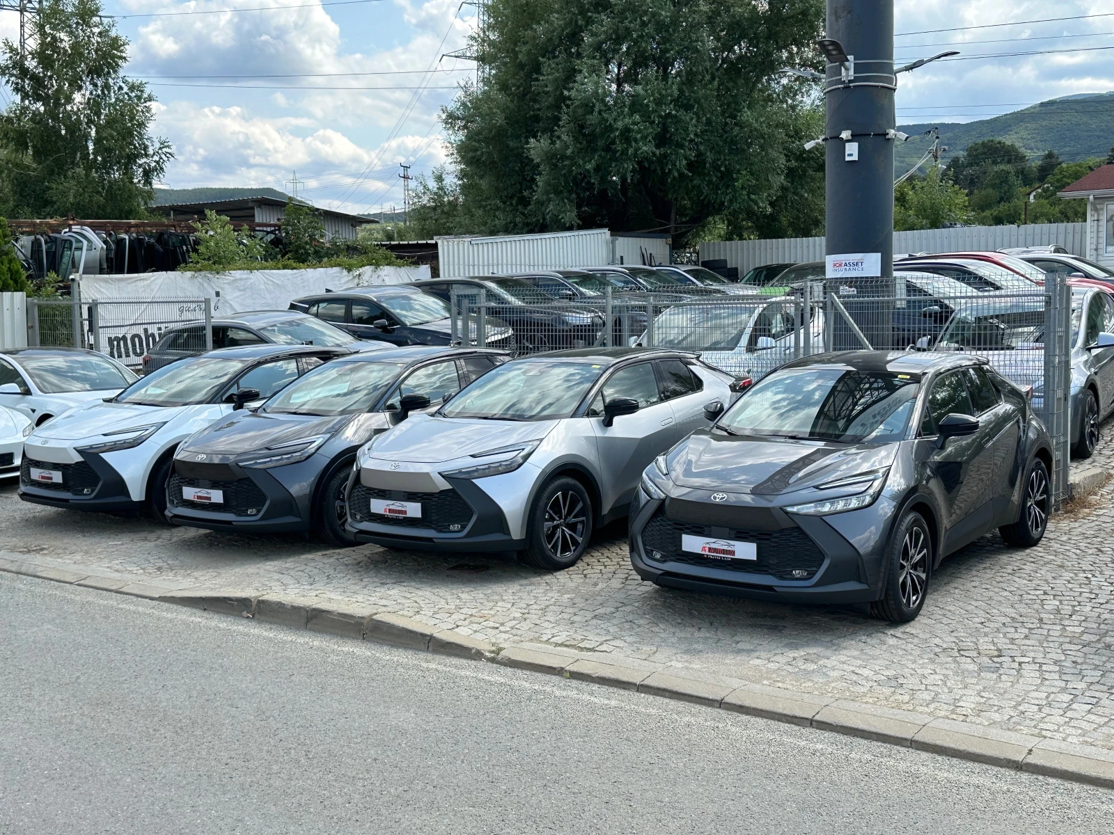 Toyota C-HR 1.8/Hibrid/140.ps - изображение 7