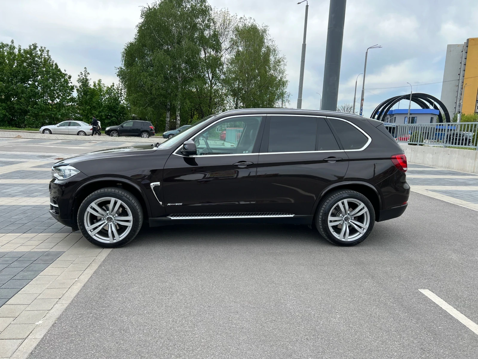 BMW X5 3.0D ПЕРФЕКТНА ADAPTIV LED CHROME-LINE - изображение 5