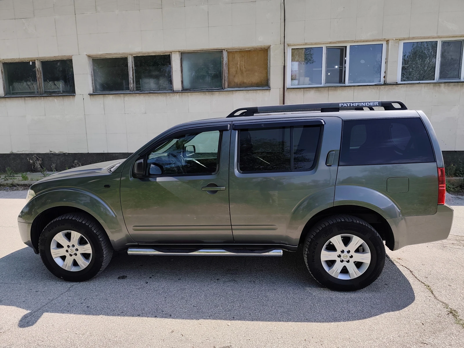 Nissan Pathfinder  - изображение 4