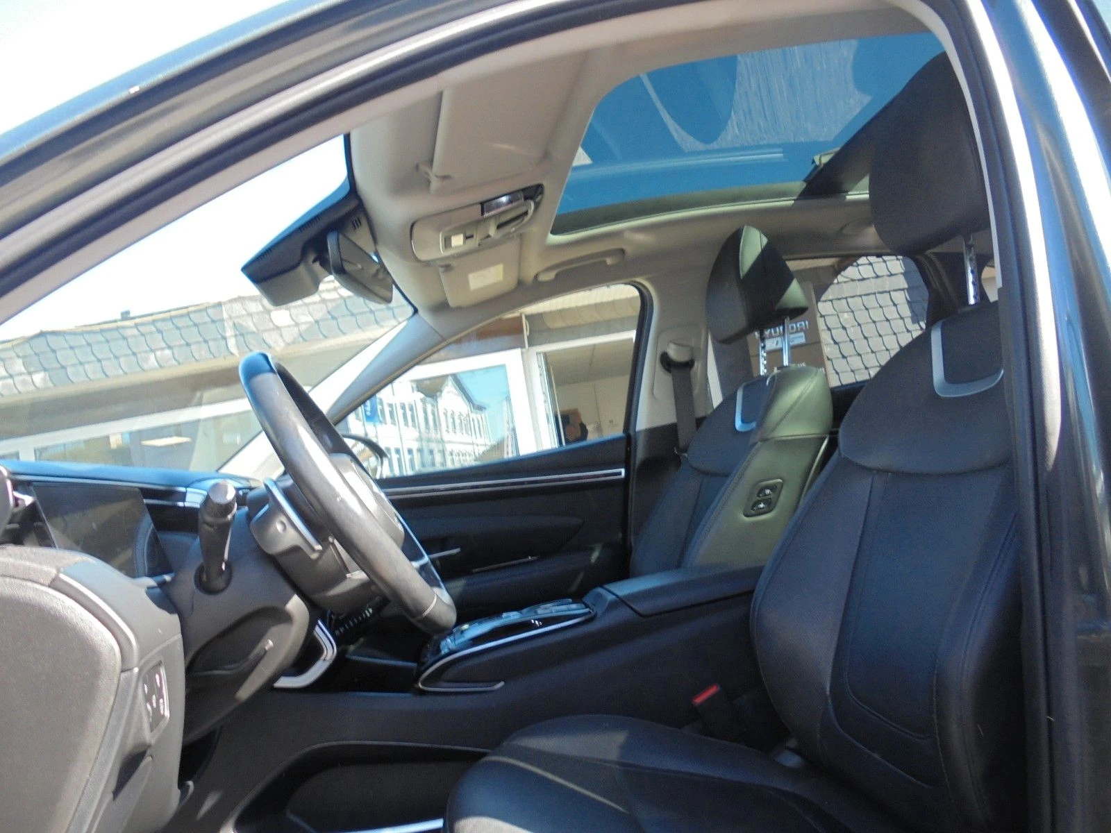 Hyundai Tucson 1.6HEV/230HP/PRIME/PANO/4X4/360/LED/KLESS/587v - изображение 10