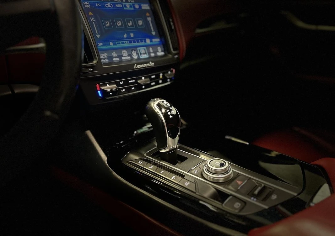 Maserati Levante 3.0 V6 AWD - изображение 5