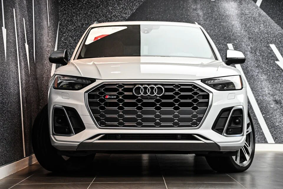 Audi SQ5 * S-Line* * HeadUp* AвтоКредит* (ЦЕНА ДО БГ) - изображение 3