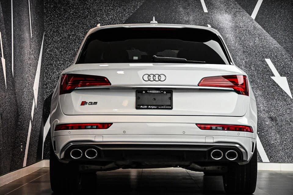 Audi SQ5 * S-Line* * HeadUp* AвтоКредит* (ЦЕНА ДО БГ) - изображение 6