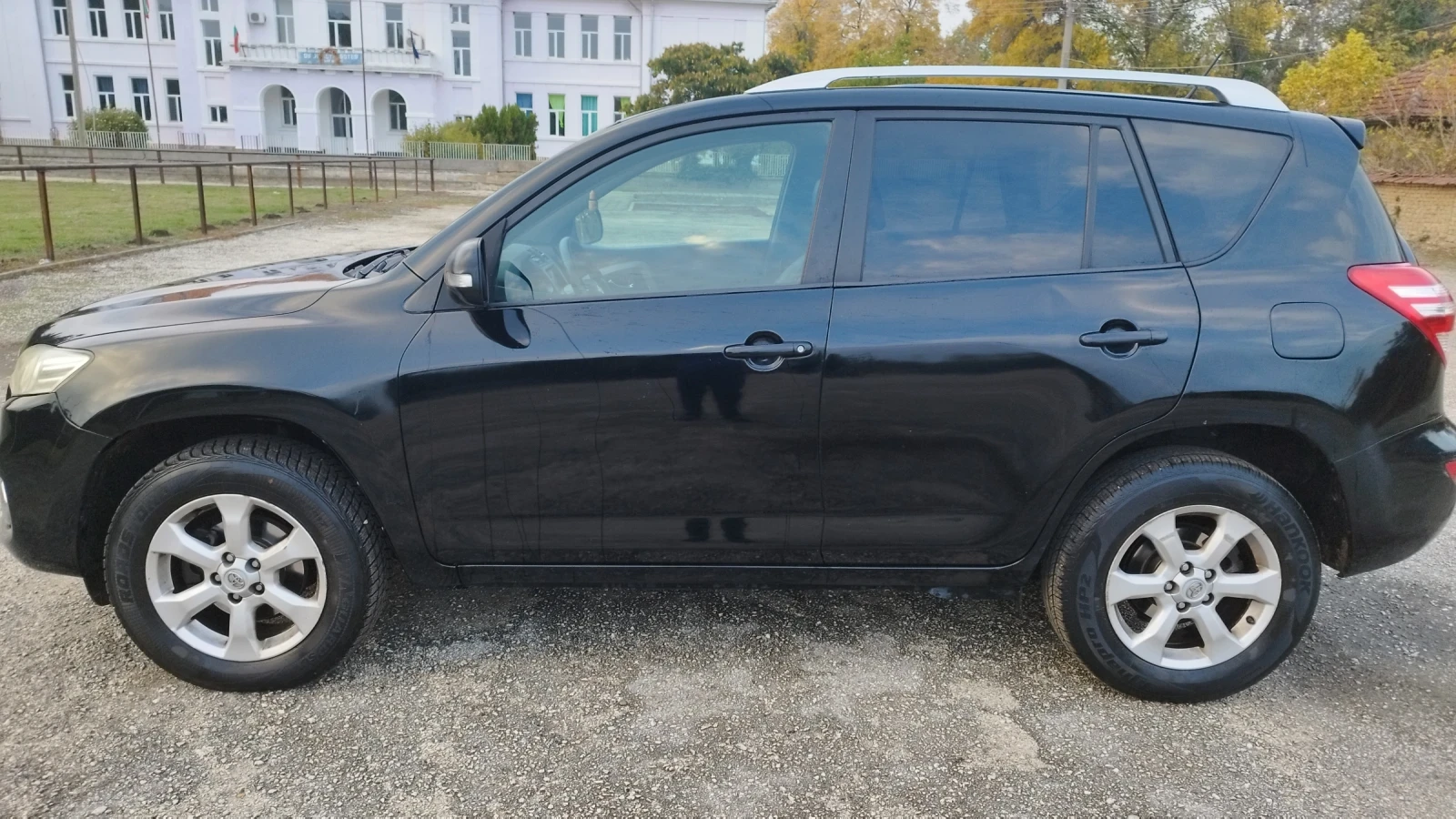 Toyota Rav4 FACELIFT 2.2 D4D 4X4 - изображение 3