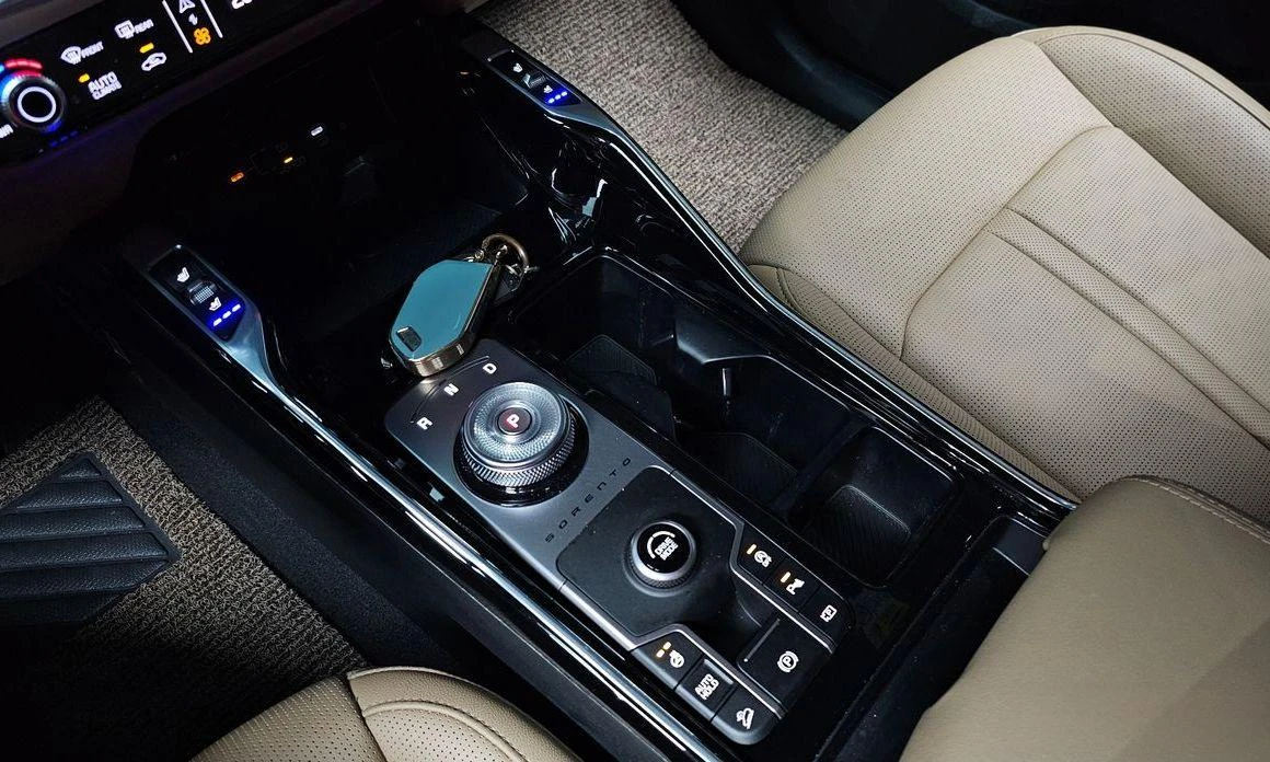 Kia Sorento Gasoline 2.5T 2WD Noblesse - изображение 9