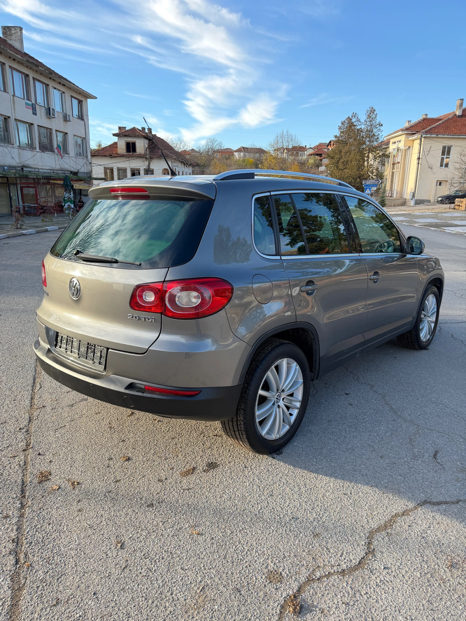 VW Tiguan 2.0tdi 4x4 automatic  - изображение 3