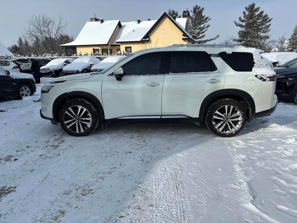 Nissan Pathfinder * Platinum * CARFAX* 360* ПОДГРЕВ* ОБДУХВАНЕ - изображение 2
