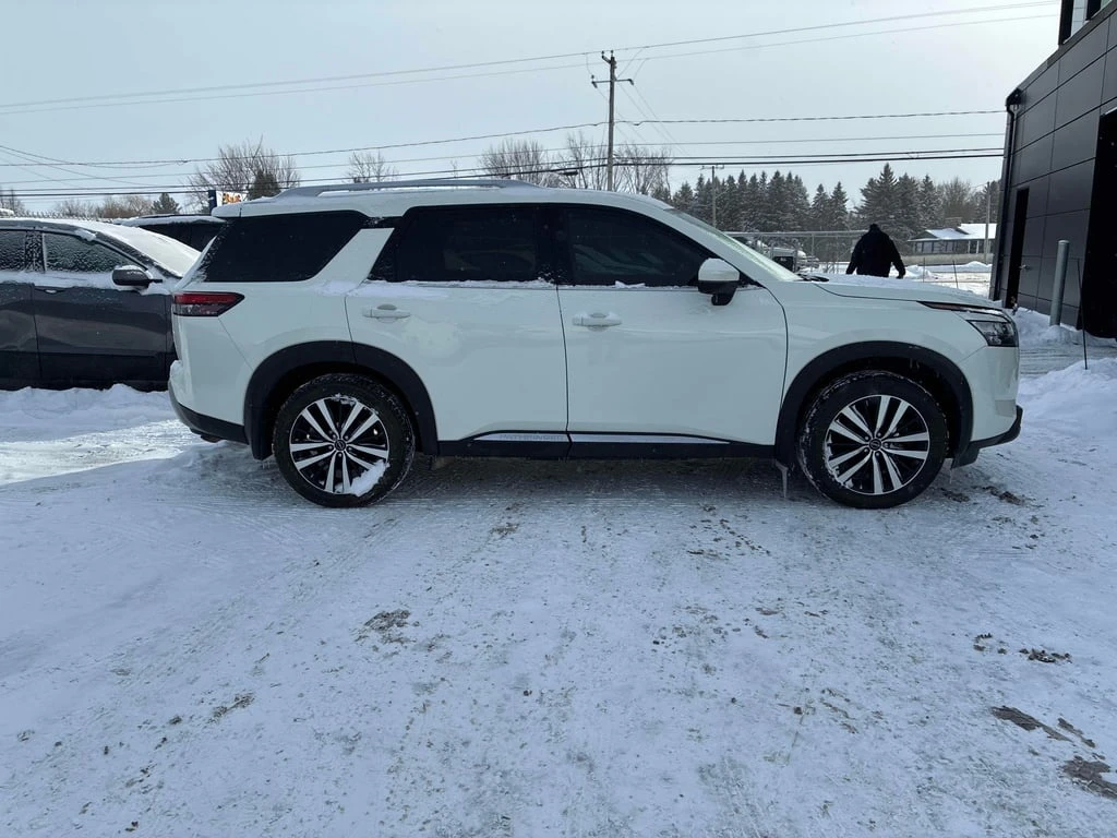 Nissan Pathfinder * Platinum * CARFAX* 360* ПОДГРЕВ* ОБДУХВАНЕ - изображение 3