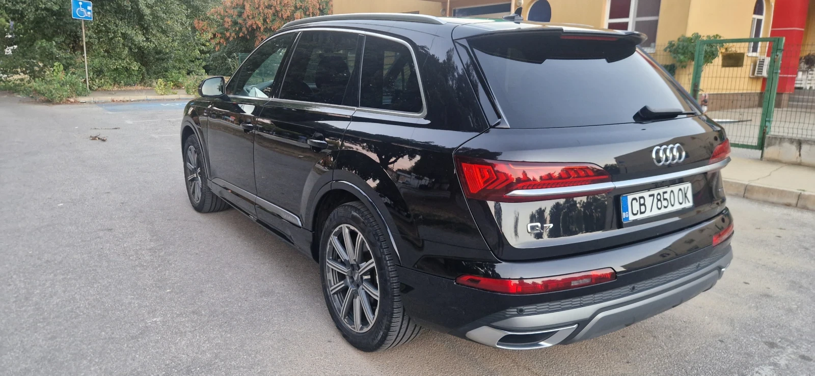 Audi Q7 55 TFSI PROGRESSIV, снимка 3 - Автомобили и джипове - 55795033