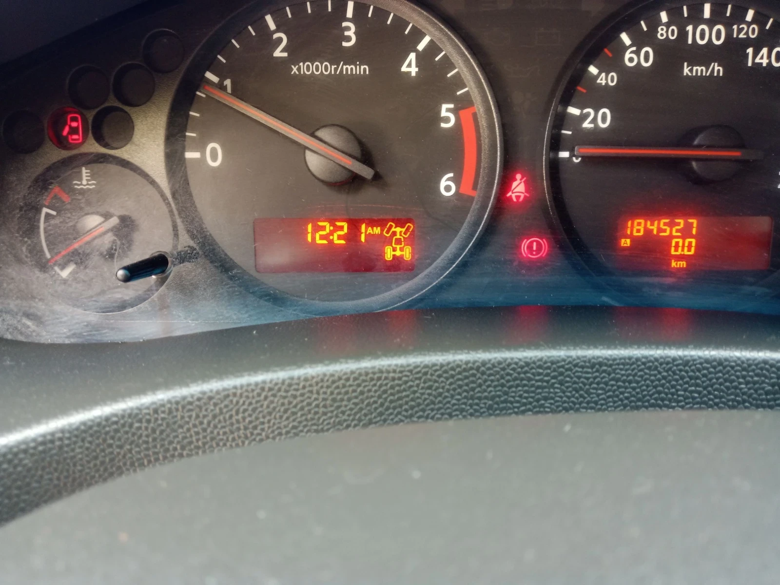 Nissan Navara 2, 5 DCI 170p.s, снимка 7 - Автомобили и джипове - 54707528