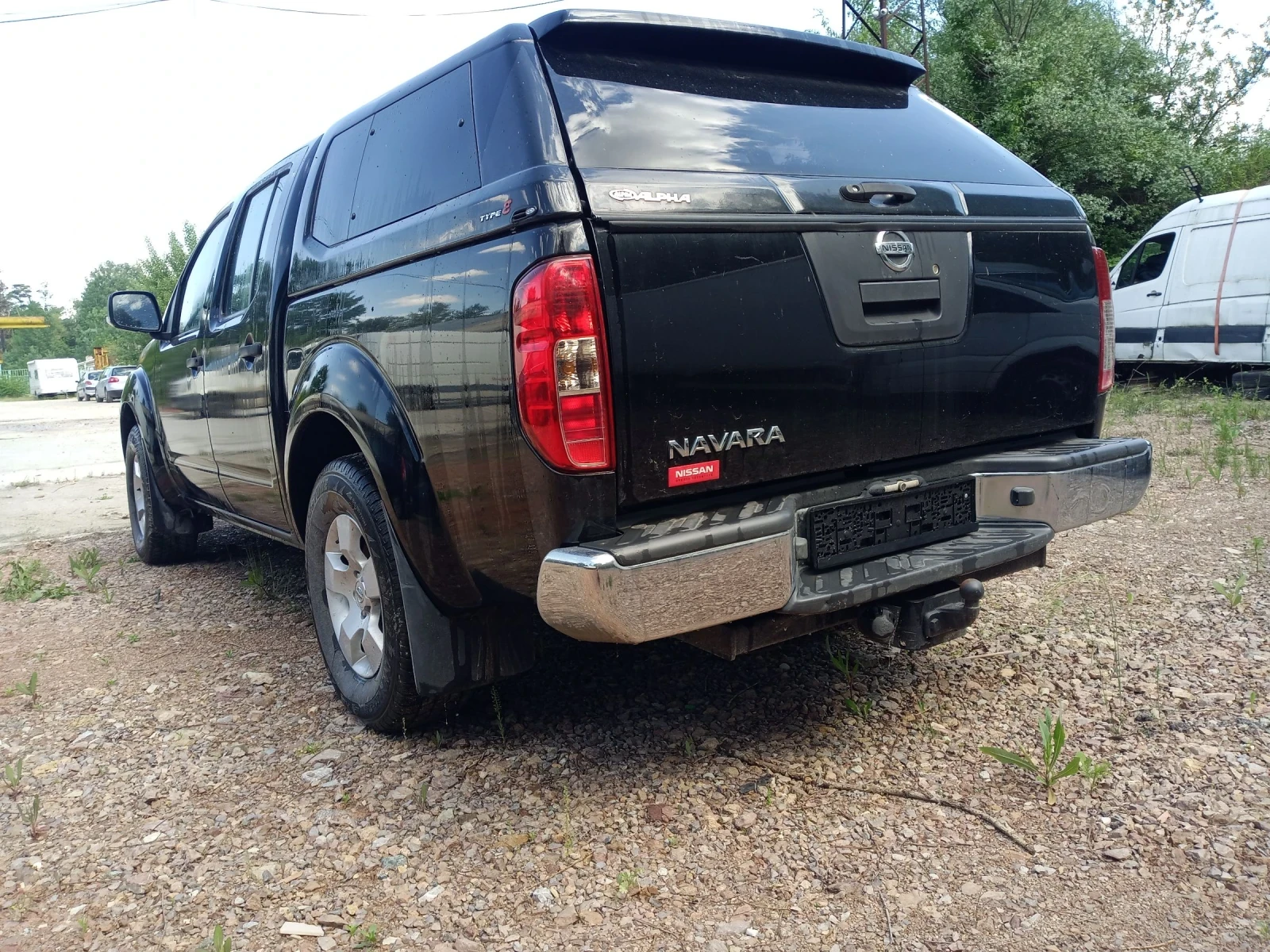 Nissan Navara 2, 5 DCI 170p.s, снимка 9 - Автомобили и джипове - 54707528
