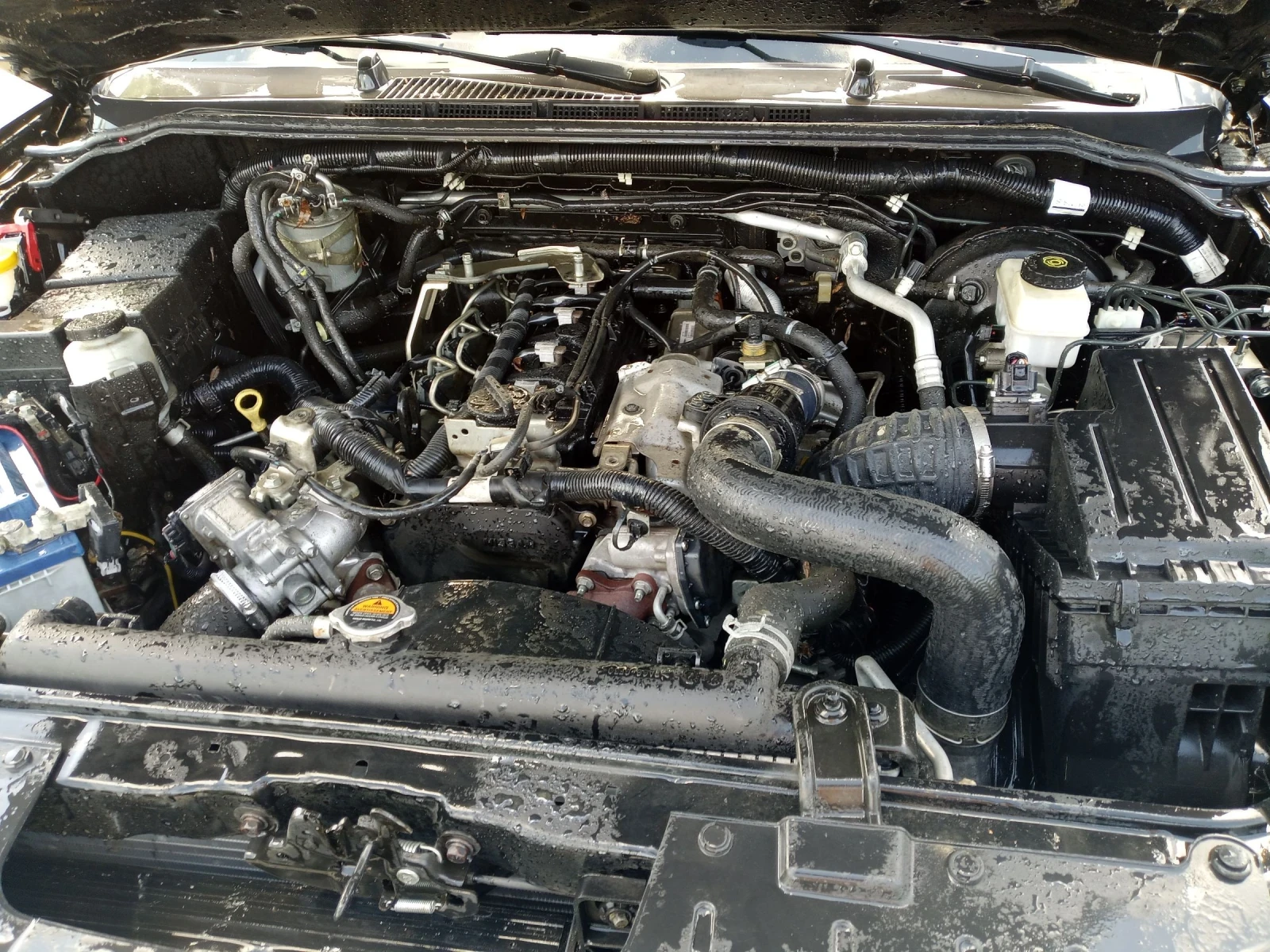 Nissan Navara 2, 5 DCI 170p.s, снимка 11 - Автомобили и джипове - 54707528