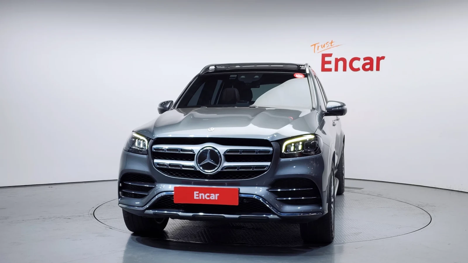 Mercedes-Benz GLS580 4MATC, Distronic, HeadUP, Обдух., Burmaster, 360-к, снимка 2 - Автомобили и джипове - 54700634